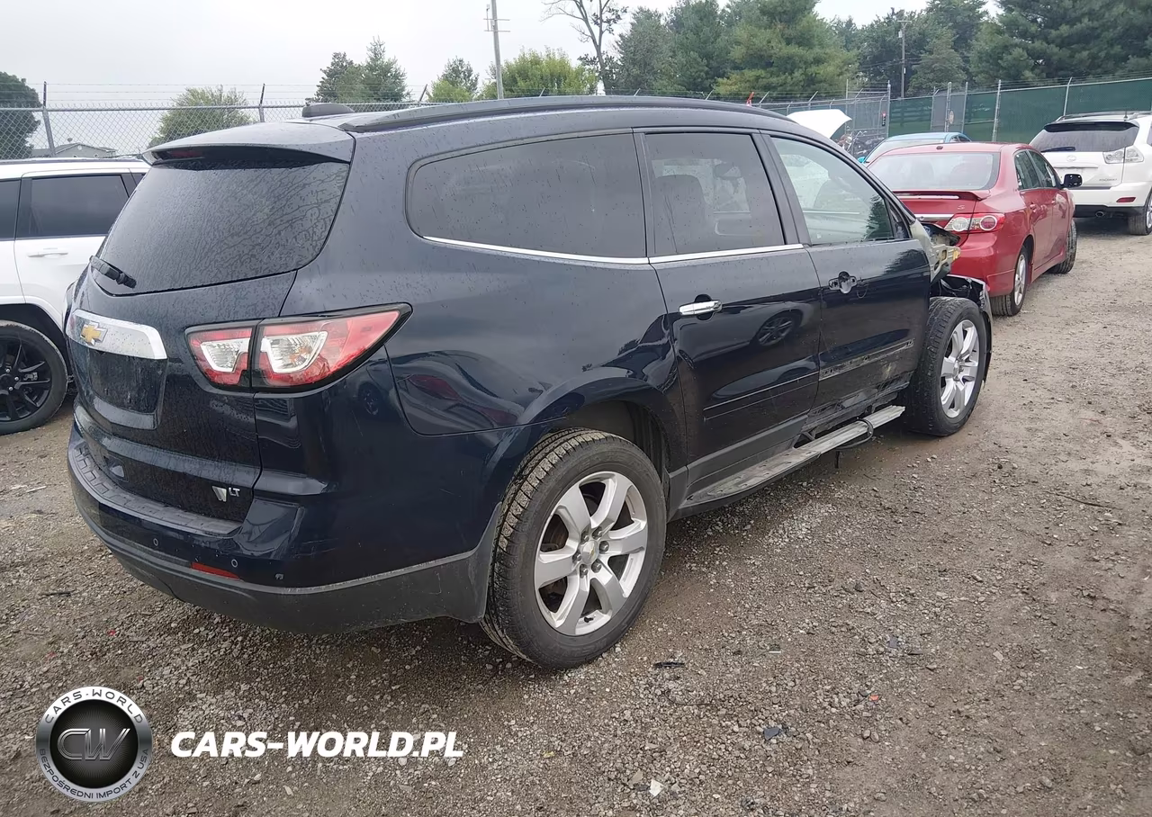 2017 Chevrolet Traverse Lt VIN:1GNKRGKD6HJ189743 - 4