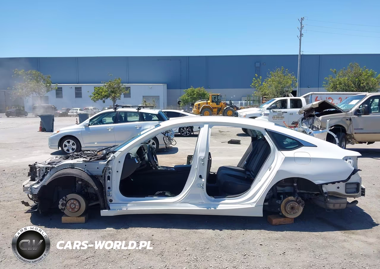 2018 Honda Accord Sport VIN:1HGCV1F38JA201941 - 13