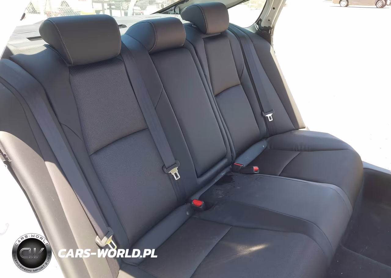 2018 Honda Accord Sport VIN:1HGCV1F38JA201941 - 8