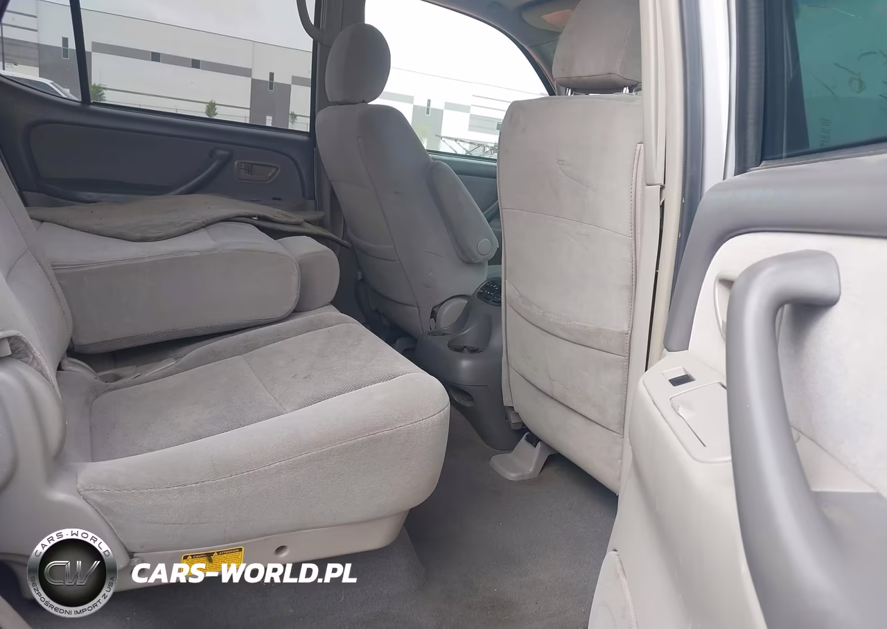 2005 Toyota Sequoia Sr5 V8 VIN:5TDBT44A75S237244 - 8