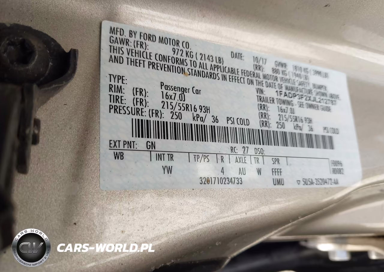 2018 Ford Focus Se VIN:1FADP3F2XJL212787 - 9