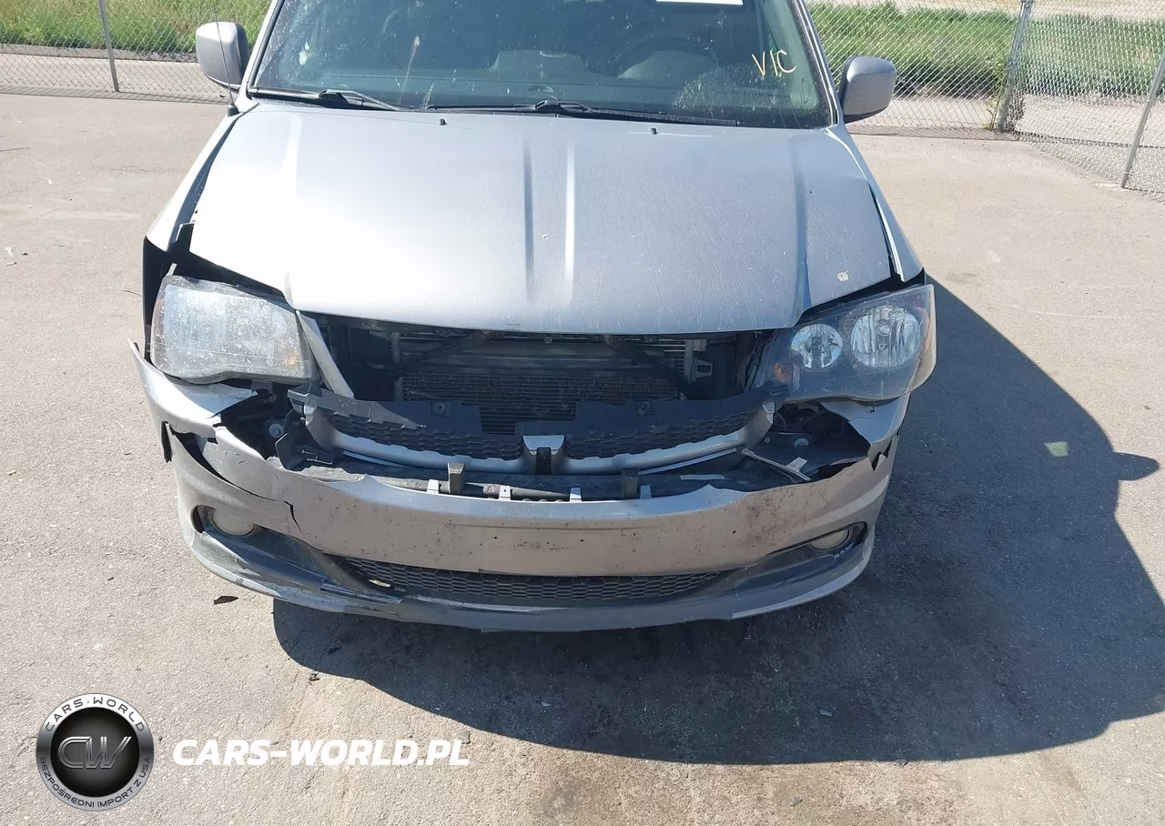 2019 Dodge Grand Caravan Gt VIN:2C4RDGEG7KR647496 - 6