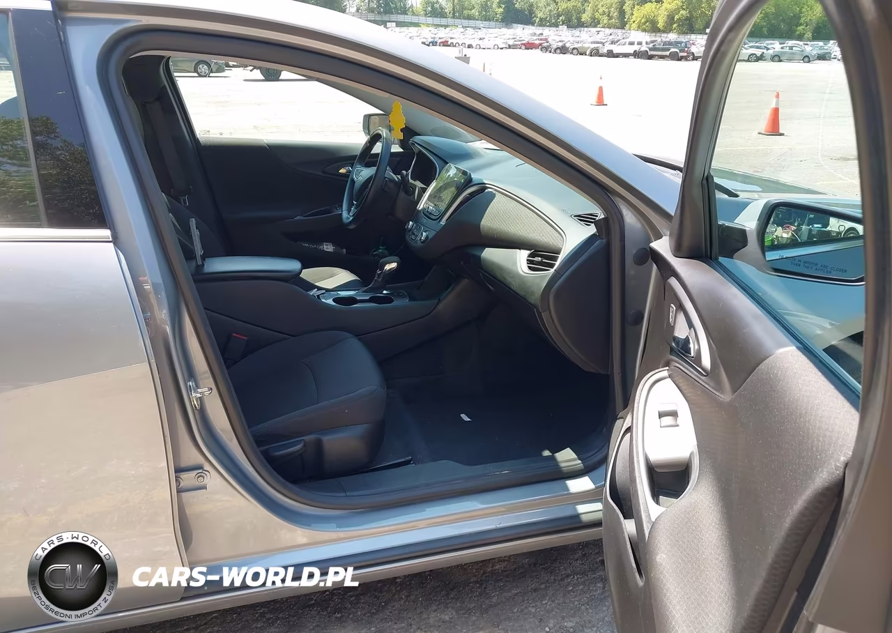 2023 Chevrolet Malibu Fwd Rs VIN:1G1ZG5ST8PF152096 - 5