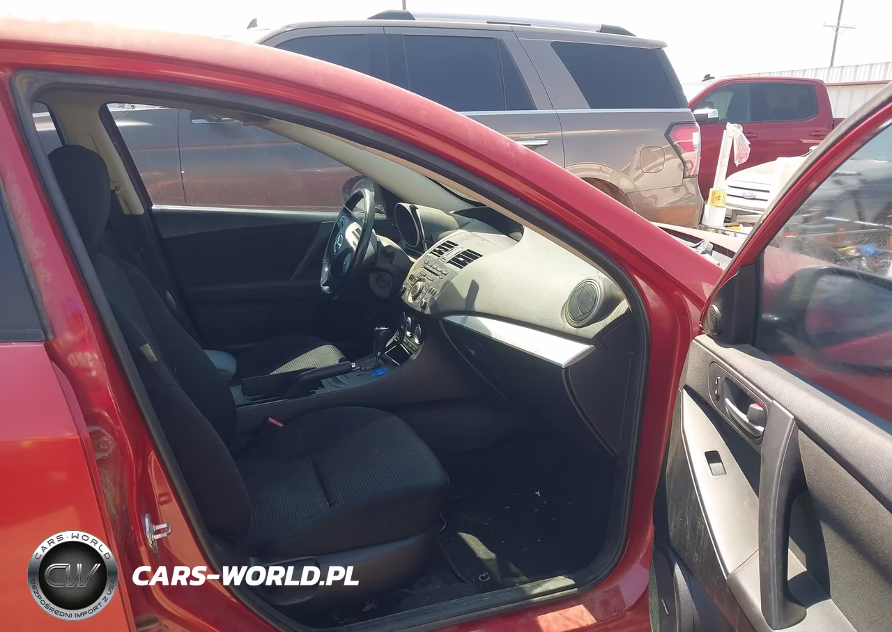 2013 Mazda Mazda3 I Touring VIN:JM1BL1L76D1720014 - 5