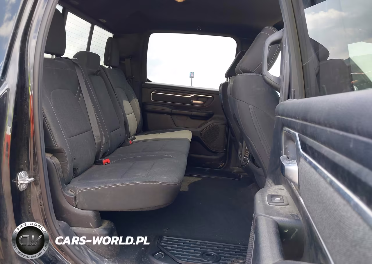2019 Ram 1500 Big Horn-Lone Star 4X4 5'7 Box VIN:1C6SRFFT5KN676895 - 8
