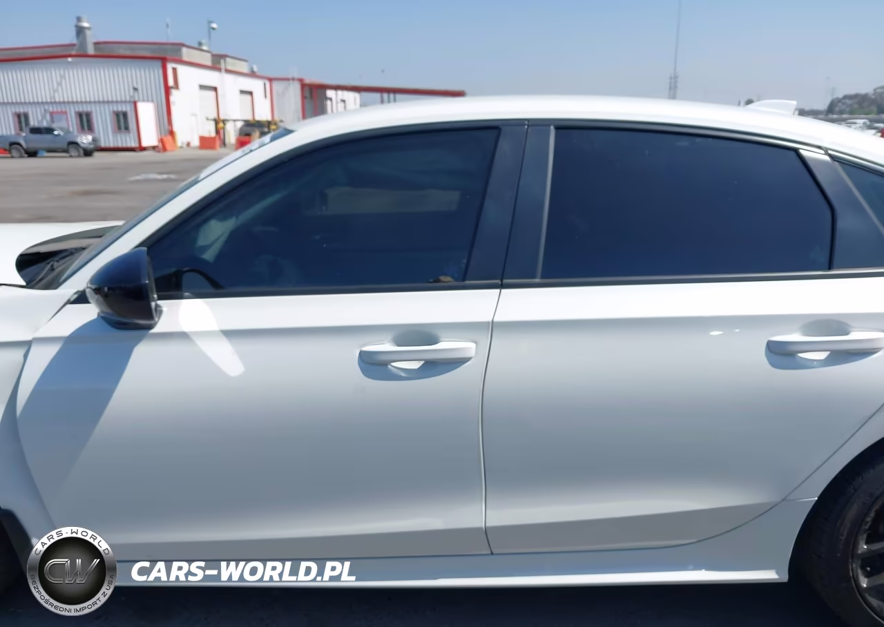 2025 Honda Civic Sport VIN:2HGFE2F52SH604336 - 14