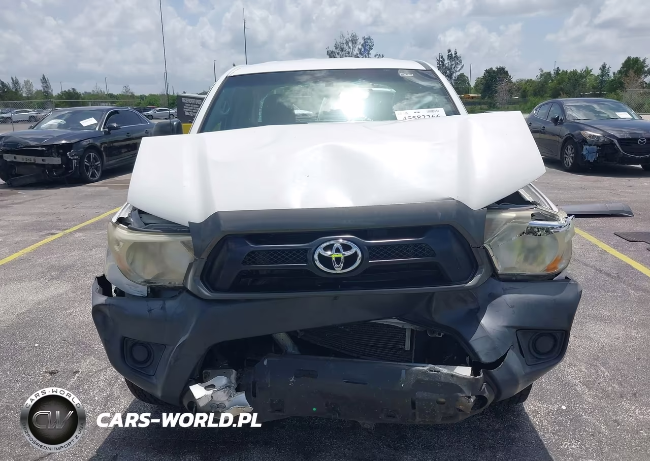 2015 Toyota Tacoma VIN:5TFTX4CN8FX055187 - 13