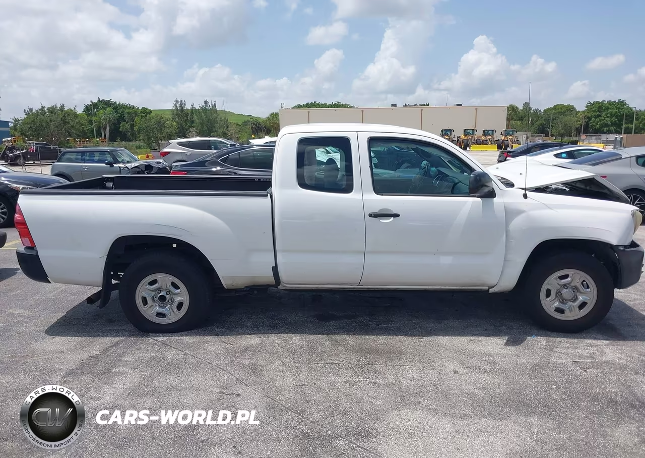 2015 Toyota Tacoma VIN:5TFTX4CN8FX055187 - 14