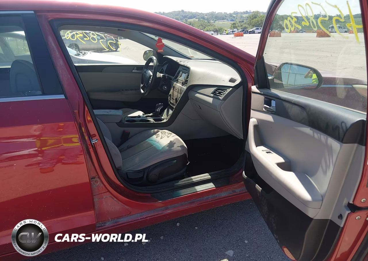 2017 Hyundai Sonata VIN:5NPE24AF3HH584743 - 5