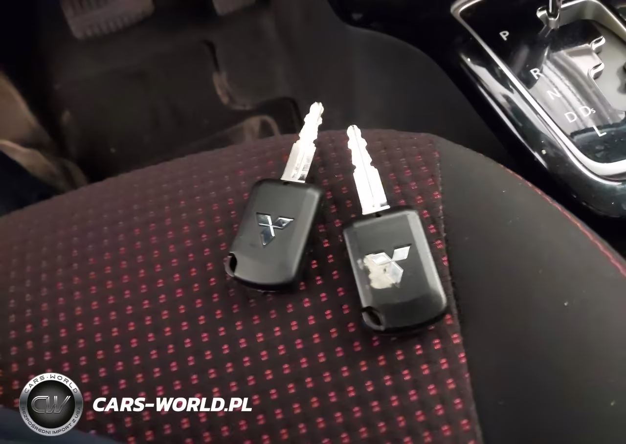2023 Mitsubishi Mirage Black Edition VIN:ML32AWHJ2PH006516 - 11