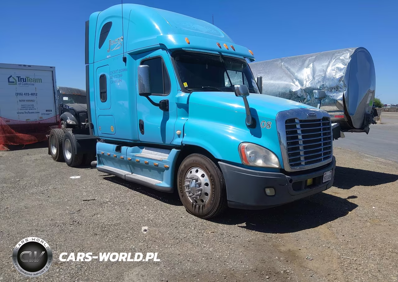 2013 Freightliner Cascadia 125