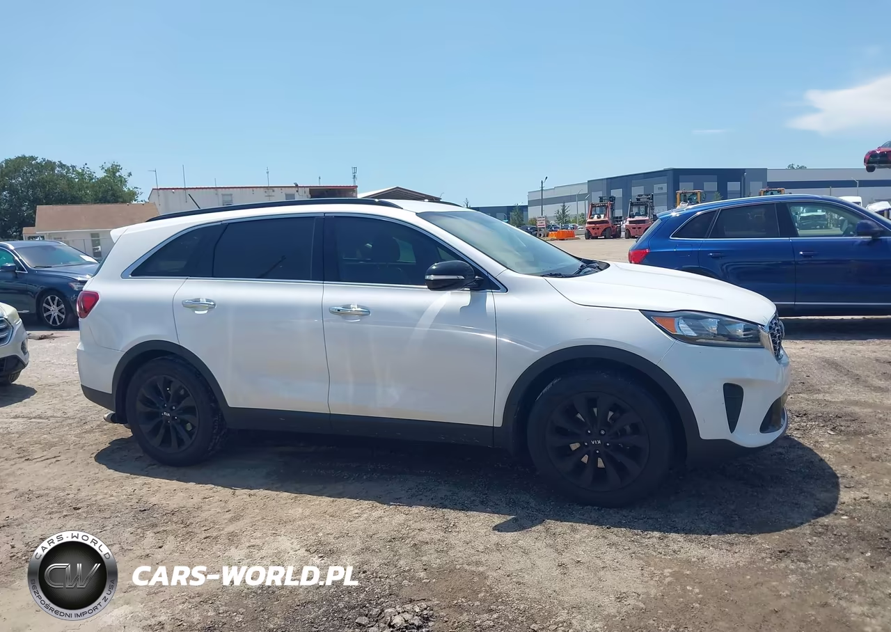 2020 Kia Sorento 3.3L S VIN:5XYPG4A58LG681468 - 13