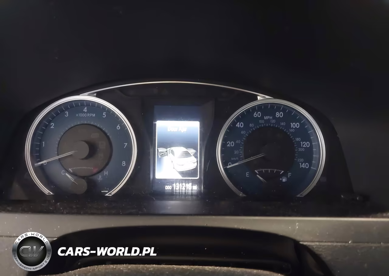 2016 Toyota Camry Le VIN:4T1BF1FKXGU189969 - 7