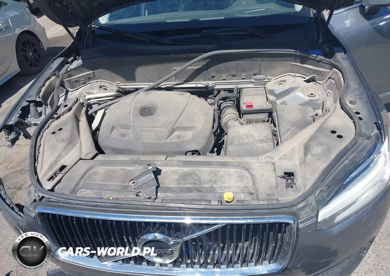 2018 Volvo Xc90 T6 Momentum VIN:YV4A22PK7J1337775 - 10