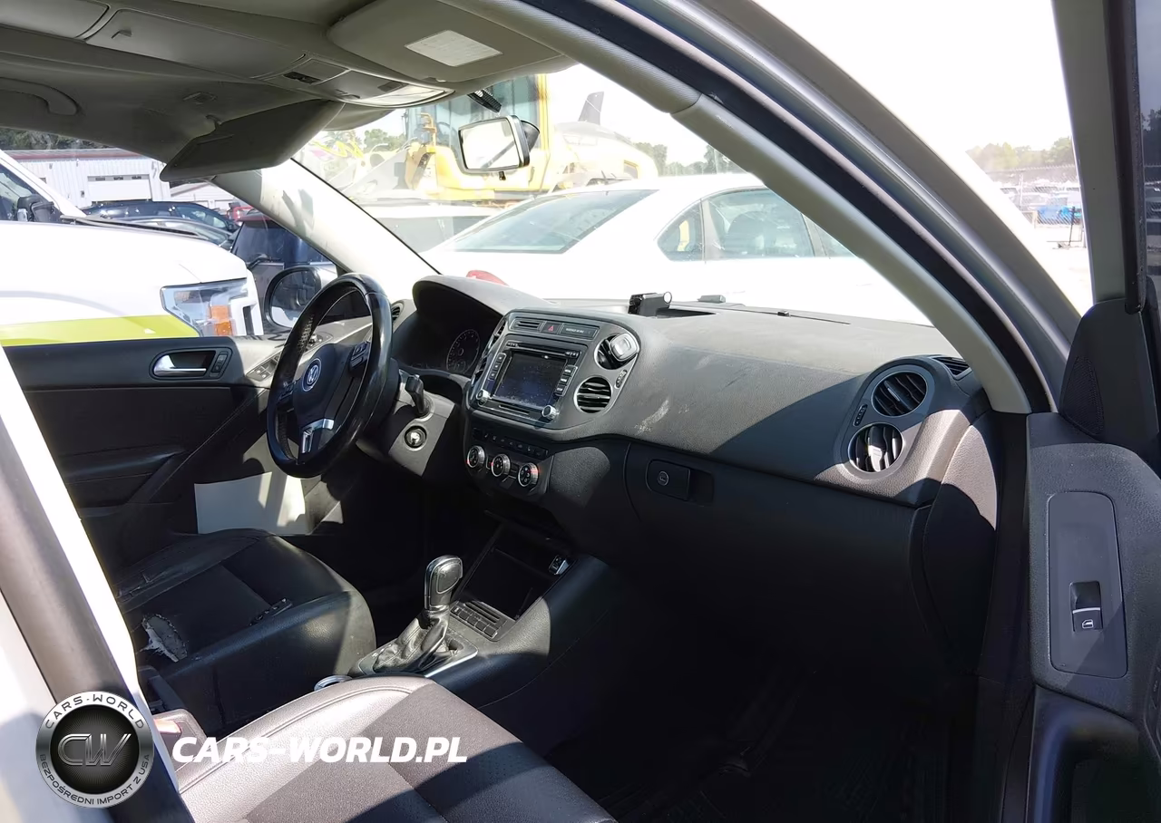 2013 Volkswagen Tiguan Se VIN:WVGBV3AX2DW559717 - 5