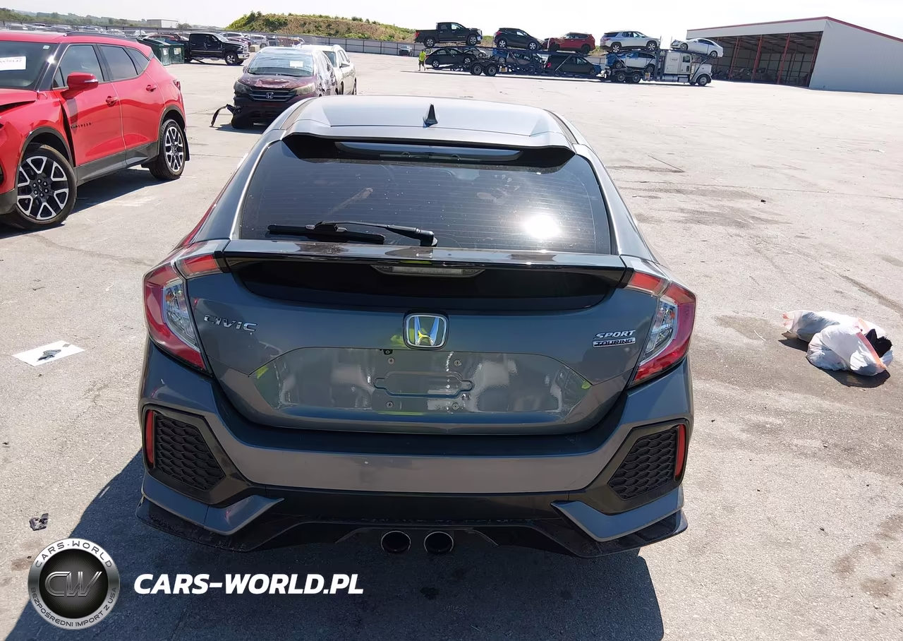 2018 Honda Civic Sport Touring VIN:SHHFK7H98JU223985 - 16