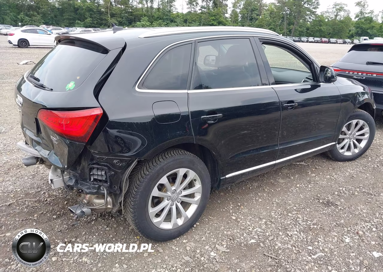 2014 Audi Q5 2.0T Premium VIN:WA1LFAFP3EA092867 - 4