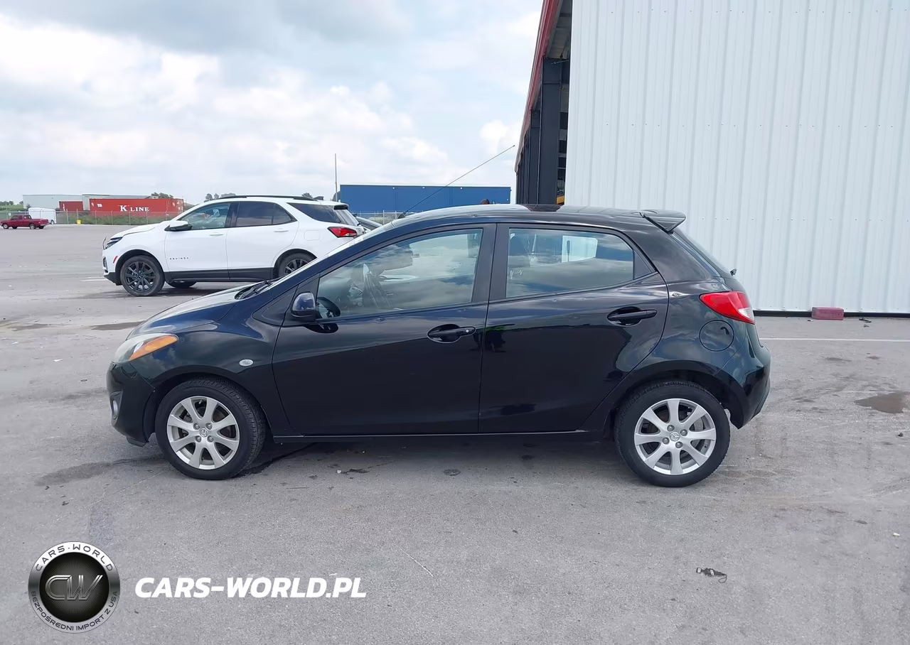 2011 Mazda Mazda2 Touring VIN:JM1DE1HY9B0127951 - 14