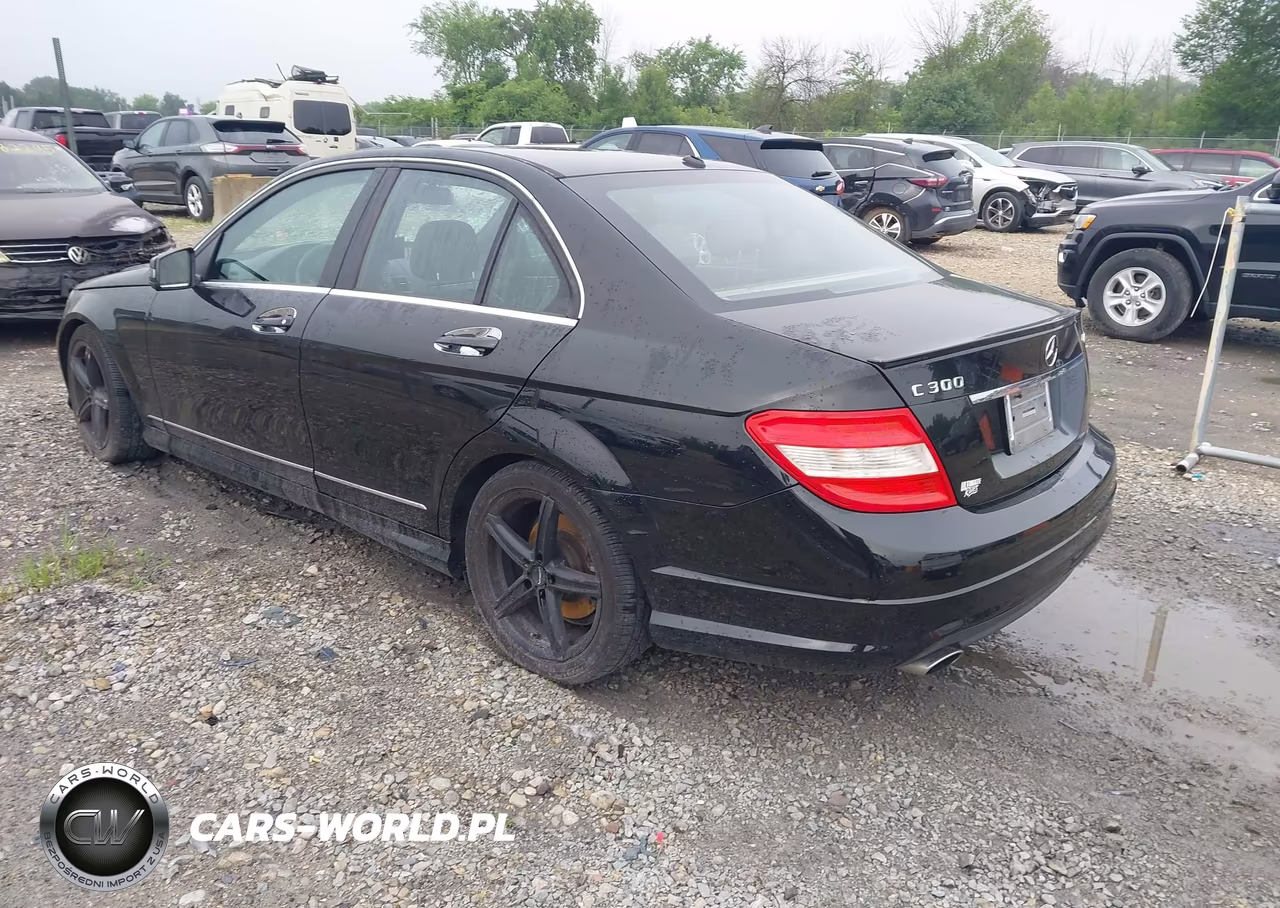 2011 Mercedes-Benz C 300 Luxury 4Matic-Sport 4Matic VIN:WDDGF8BBXBR146789 - 3