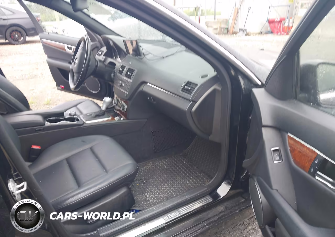 2011 Mercedes-Benz C 300 Luxury 4Matic-Sport 4Matic VIN:WDDGF8BBXBR146789 - 5