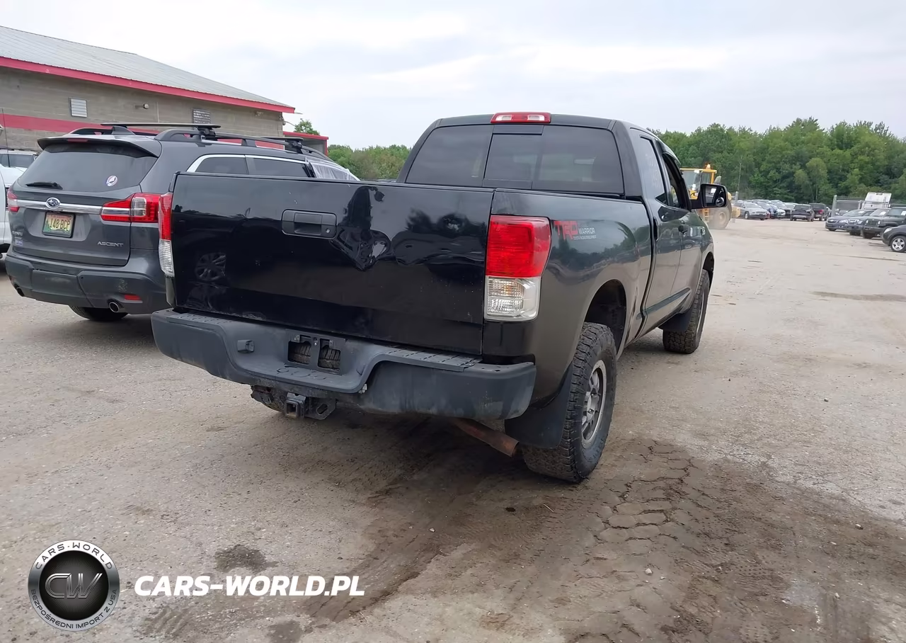 2010 Toyota Tundra Grade 5.7L V8 VIN:5TFUY5F17AX102587 - 4