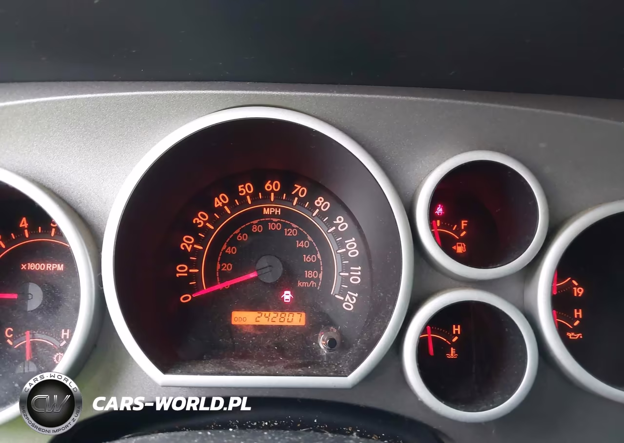 2010 Toyota Tundra Grade 5.7L V8 VIN:5TFUY5F17AX102587 - 7