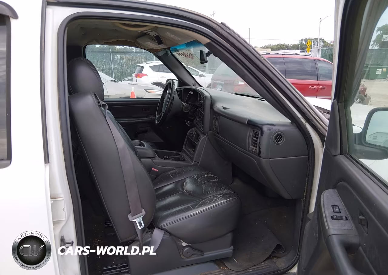 2004 Chevrolet Avalanche 1500 VIN:3GNEC12T34G147660 - 5