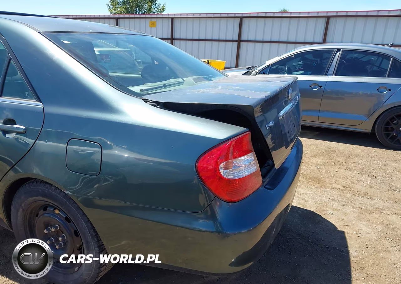 2002 Toyota Camry Xle VIN:4T1BF30K62U521175 - 6