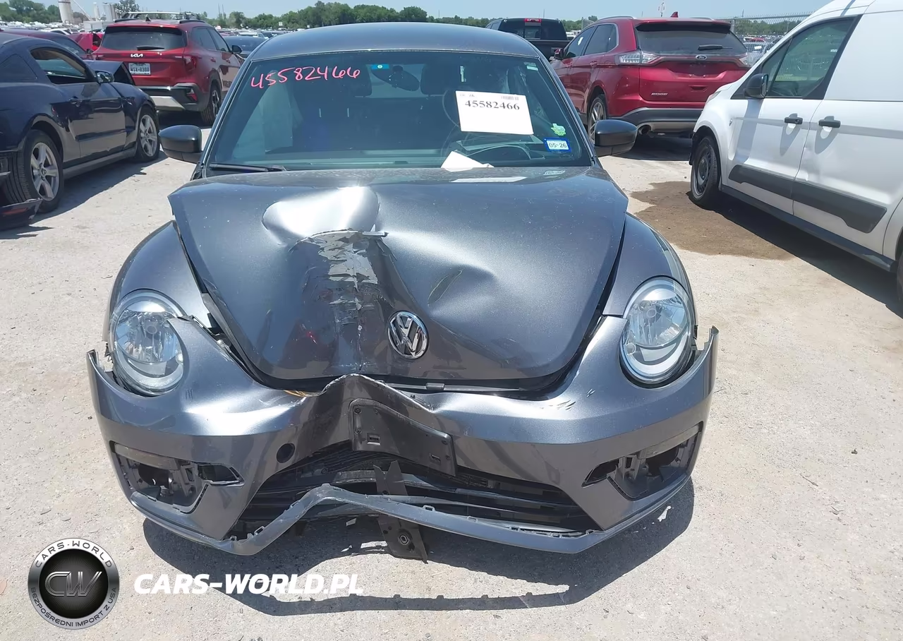 2018 Volkswagen Beetle 2.0T Coast-2.0T S VIN:3VWFD7AT2JM714577 - 12
