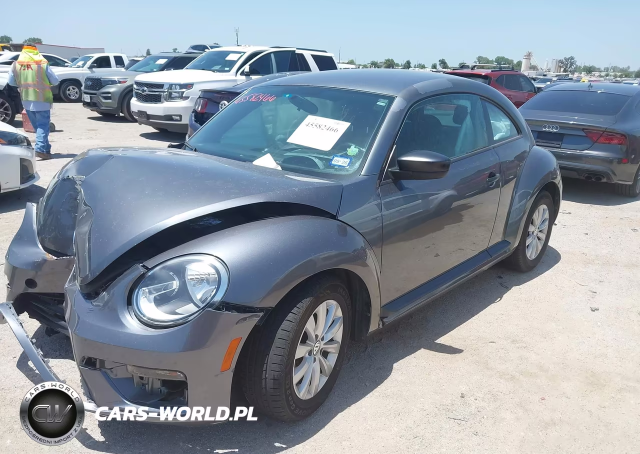 2018 Volkswagen Beetle 2.0T Coast-2.0T S VIN:3VWFD7AT2JM714577 - 2