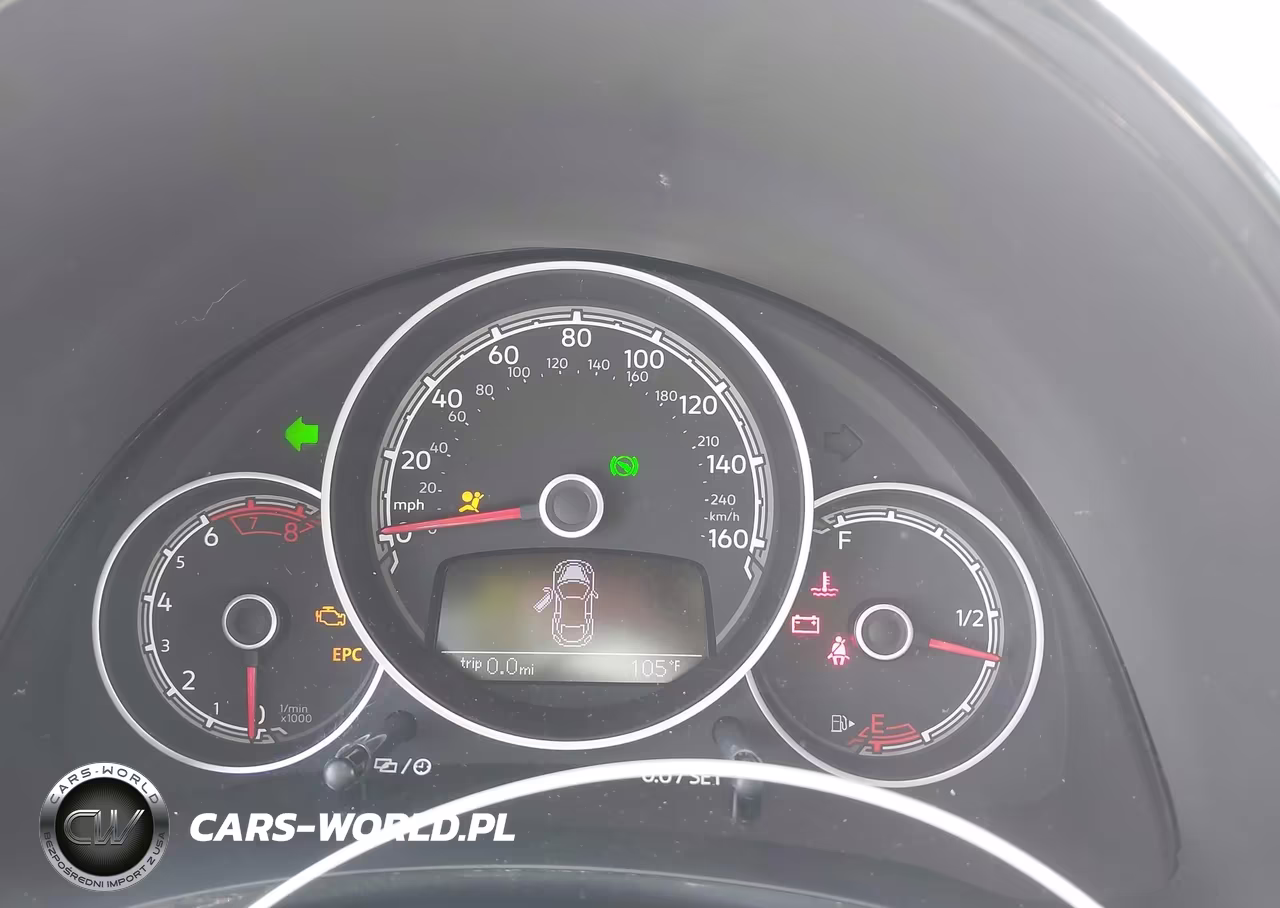 2018 Volkswagen Beetle 2.0T Coast-2.0T S VIN:3VWFD7AT2JM714577 - 7