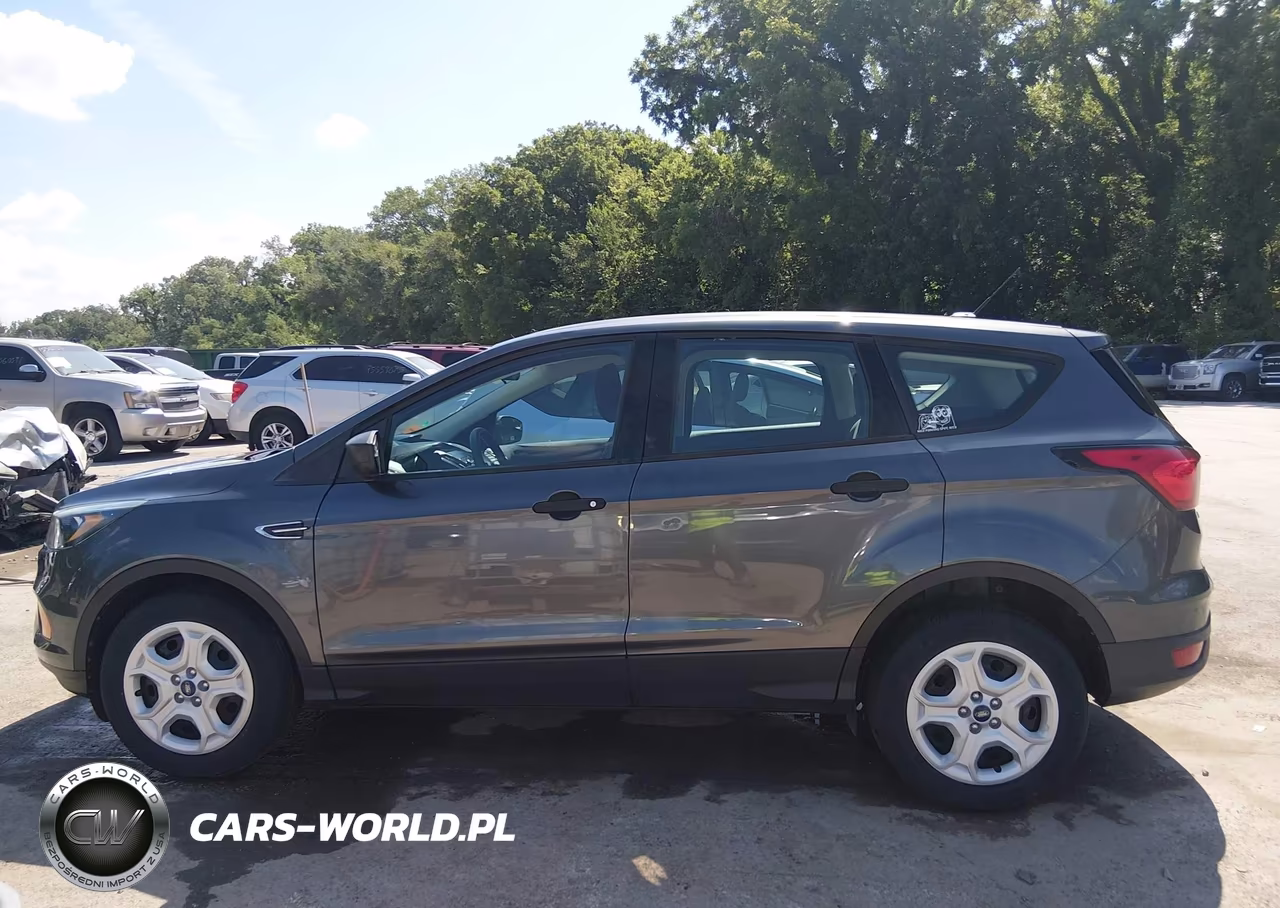 2019 Ford Escape S VIN:1FMCU0F70KUB02492 - 14