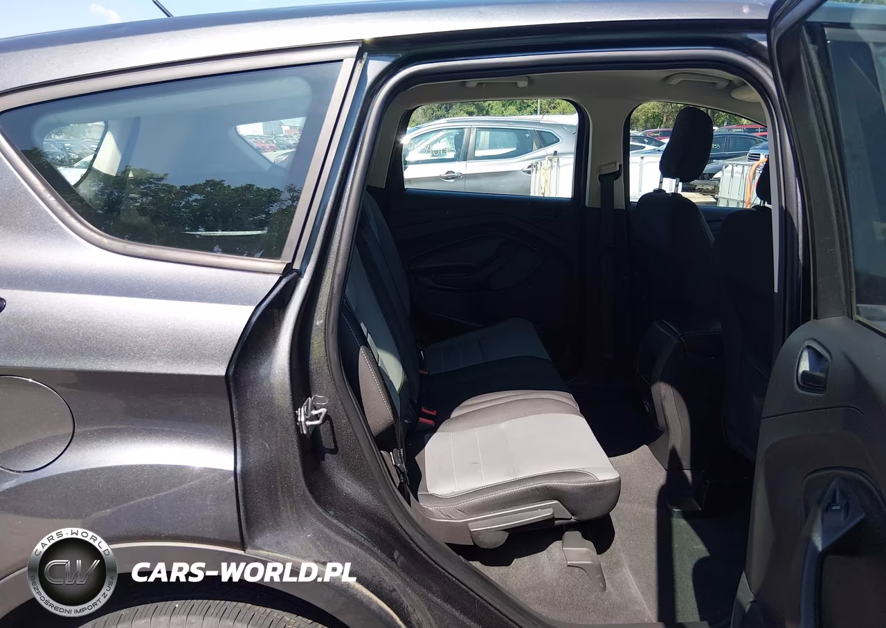 2019 Ford Escape S VIN:1FMCU0F70KUB02492 - 8