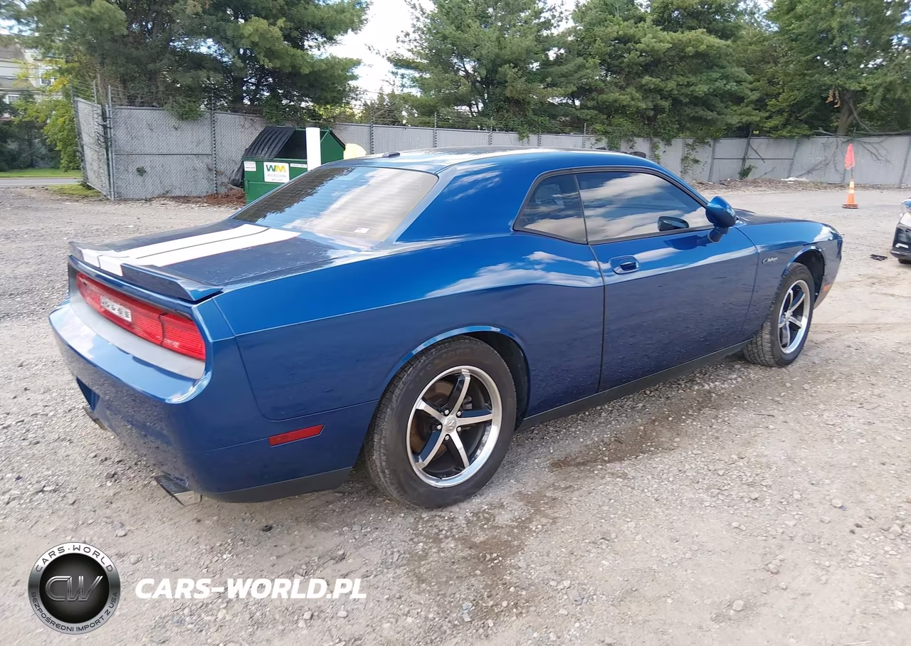 2010 Dodge Challenger Se VIN:2B3CJ4DV4AH111298 - 4