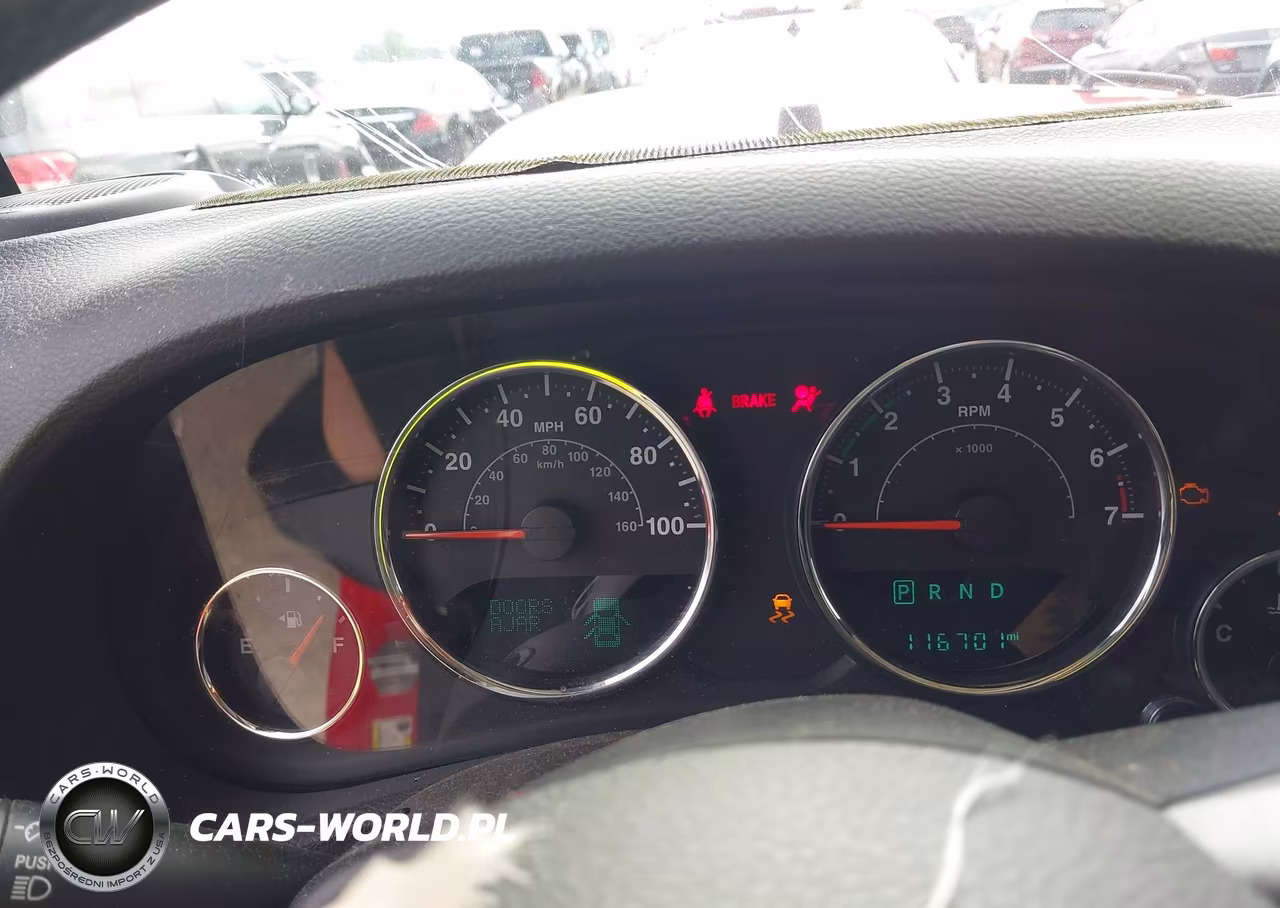 2016 Jeep Wrangler Unlimited Black Bear VIN:1C4BJWDG2GL213959 - 7