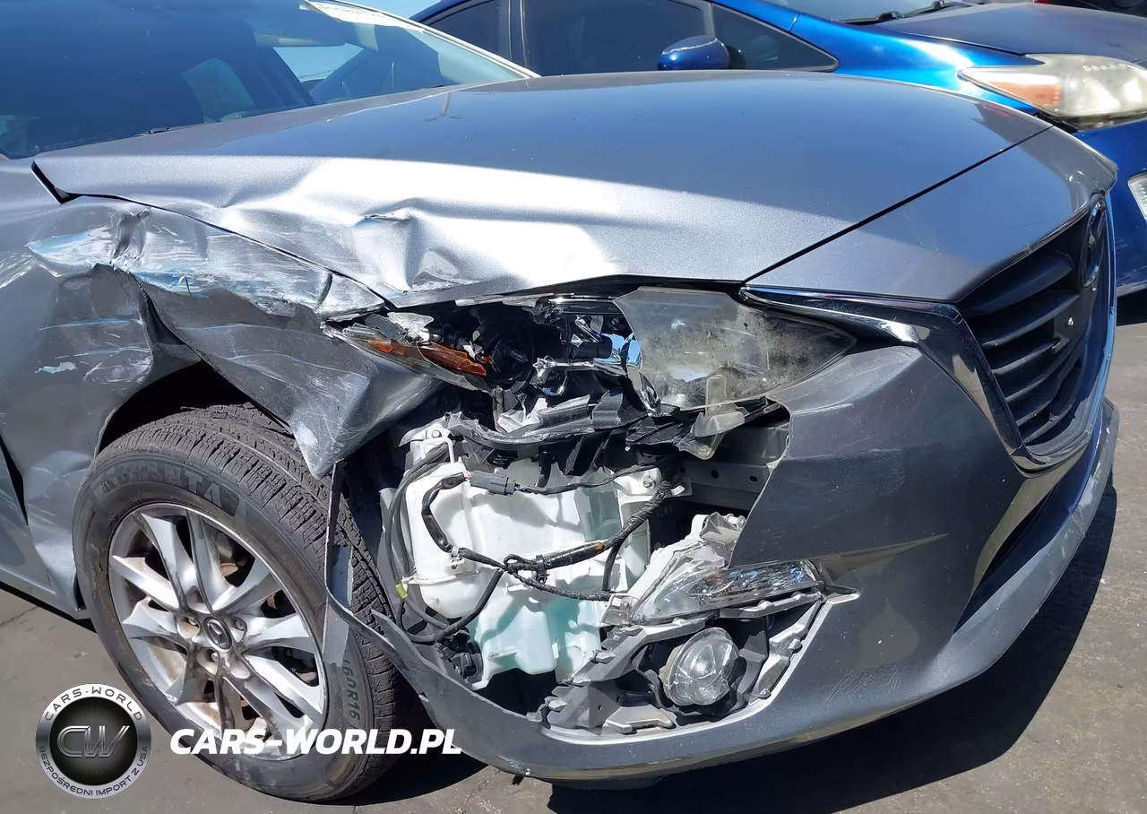 2016 Mazda Mazda3 I Touring VIN:JM1BM1M7XG1349228 - 6