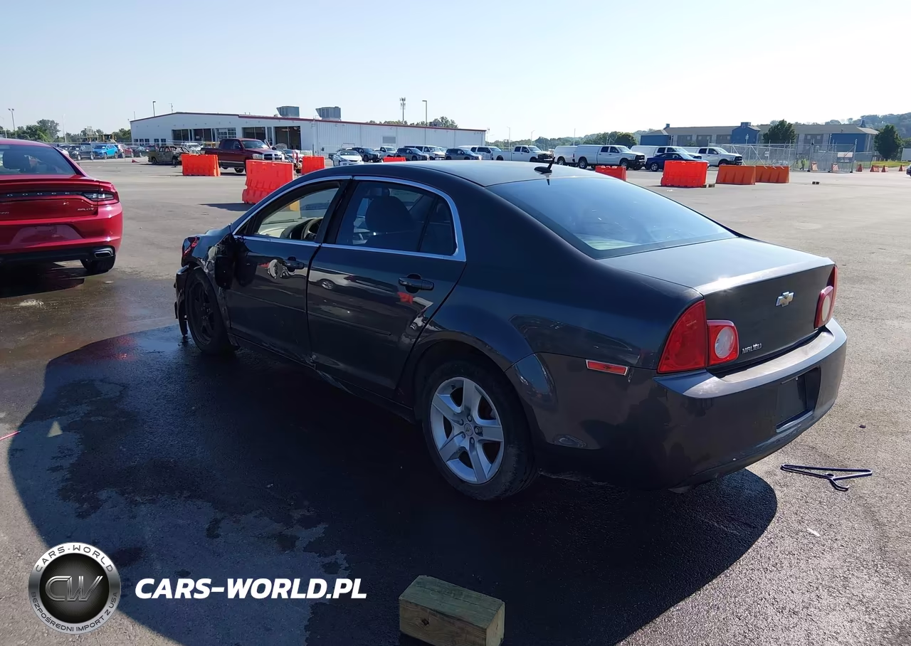 2011 Chevrolet Malibu Ls VIN:1G1ZB5E11BF285073 - 3