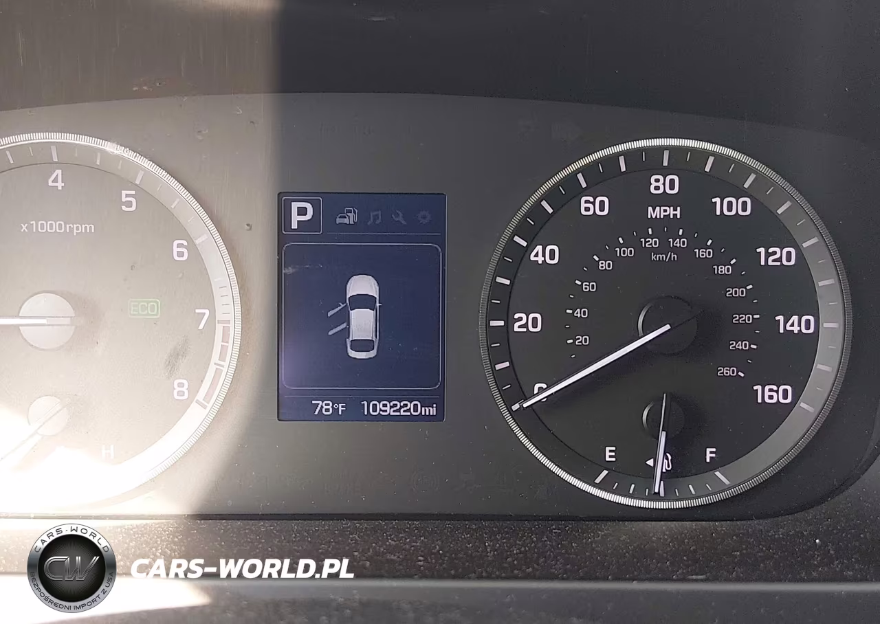 2016 Hyundai Sonata Sport VIN:5NPE34AF9GH411322 - 15