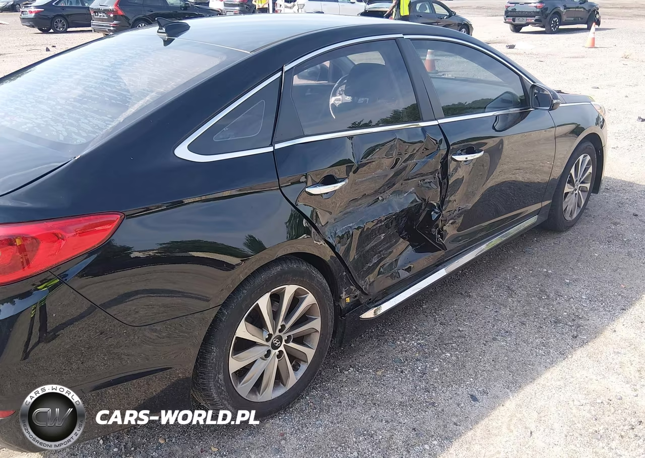 2016 Hyundai Sonata Sport VIN:5NPE34AF9GH411322 - 20