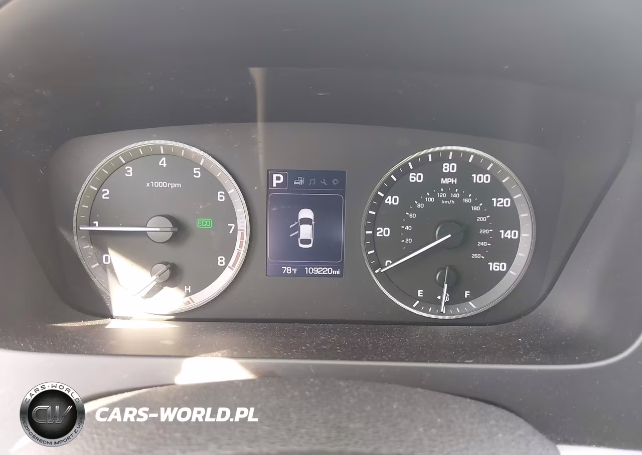 2016 Hyundai Sonata Sport VIN:5NPE34AF9GH411322 - 7