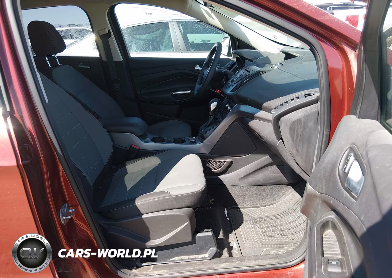 2016 Ford Escape Se VIN:1FMCU9G92GUC79914 - 5