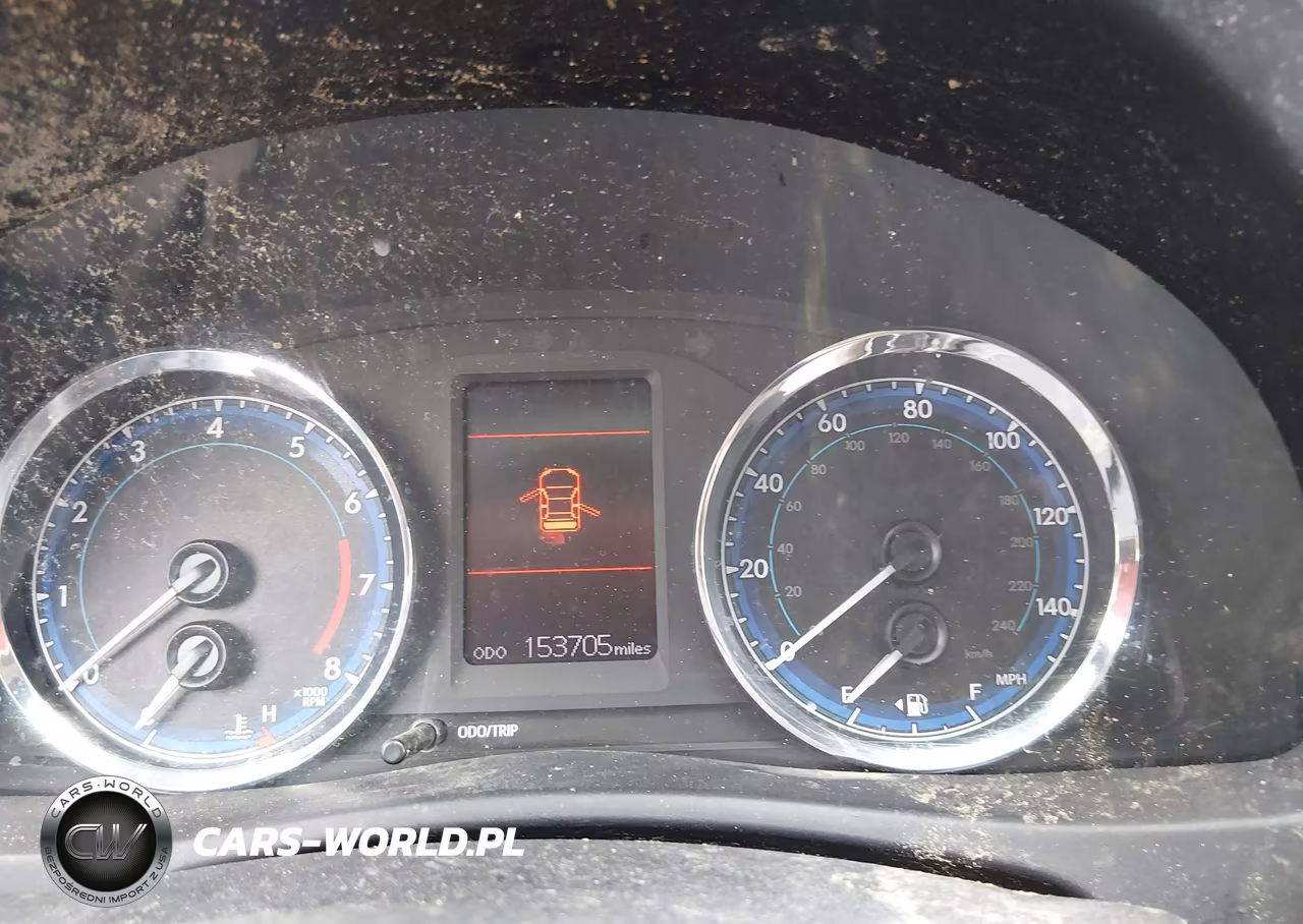 2018 Toyota Corolla Le VIN:5YFBURHE6JP844195 - 7