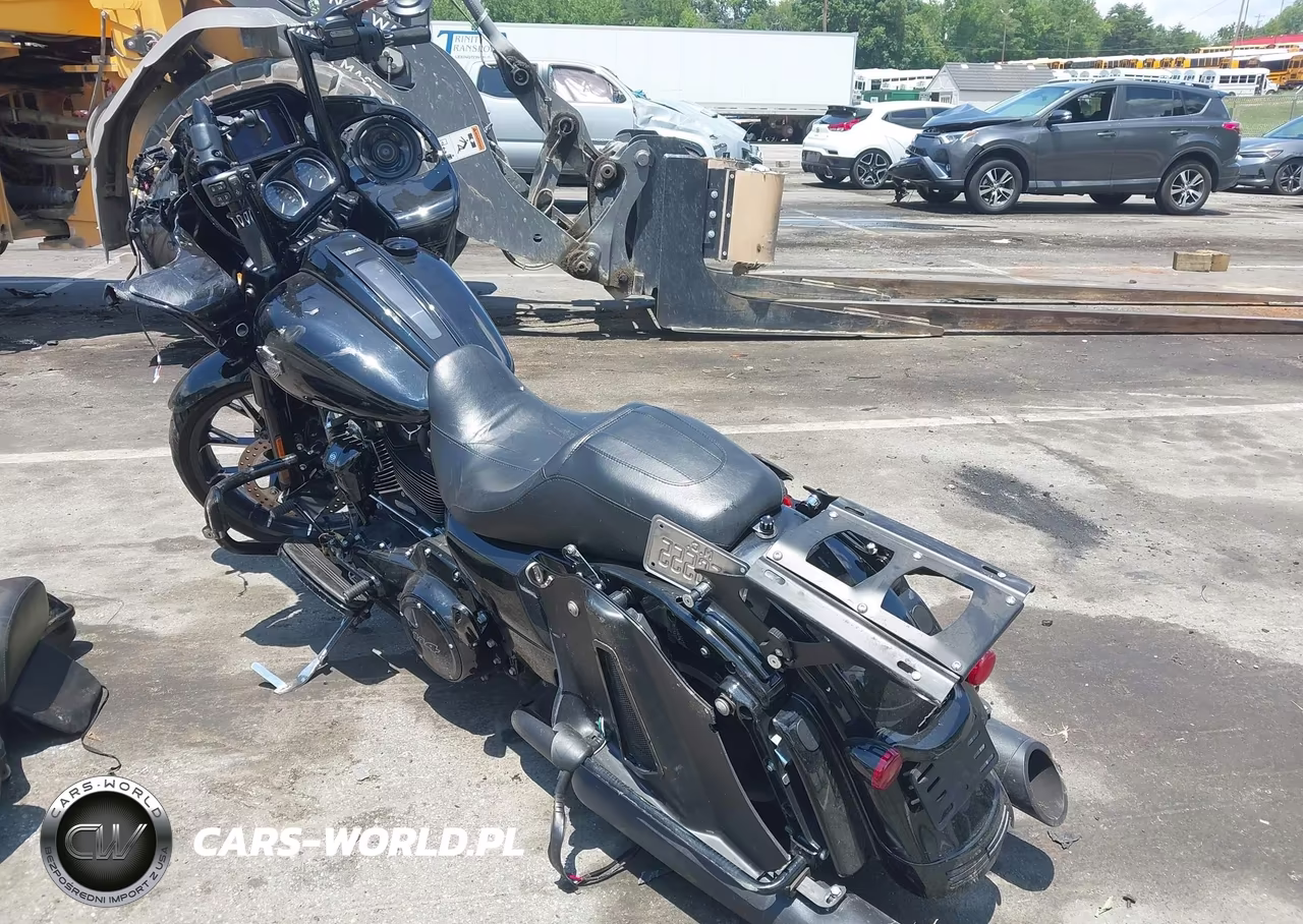 2022 Harley-Davidson Fltrxs VIN:1HD1KTP17NB643793 - 3