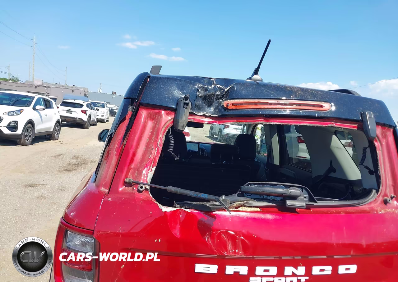 2021 Ford Bronco Sport Outer Banks VIN:3FMCR9C69MRB13583 - 18
