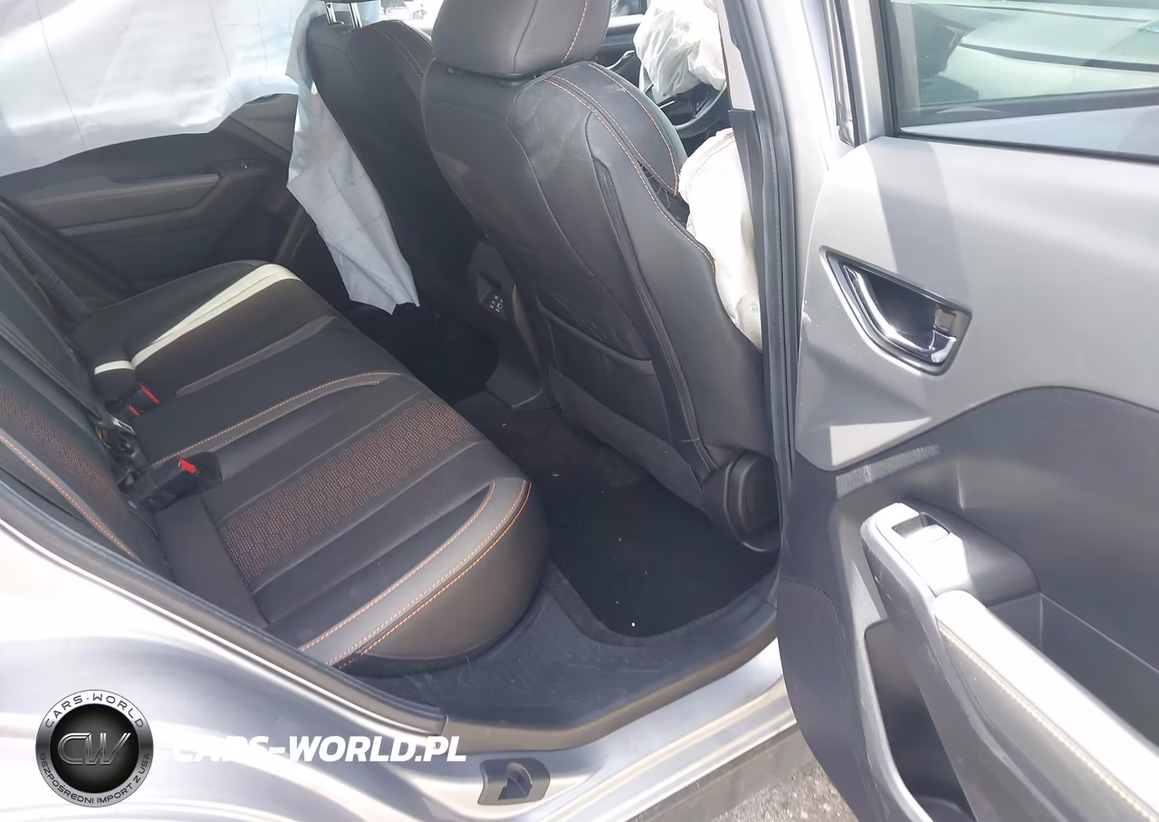 2025 Subaru Crosstrek Limited VIN:4S4GUHL67S3709832 - 8