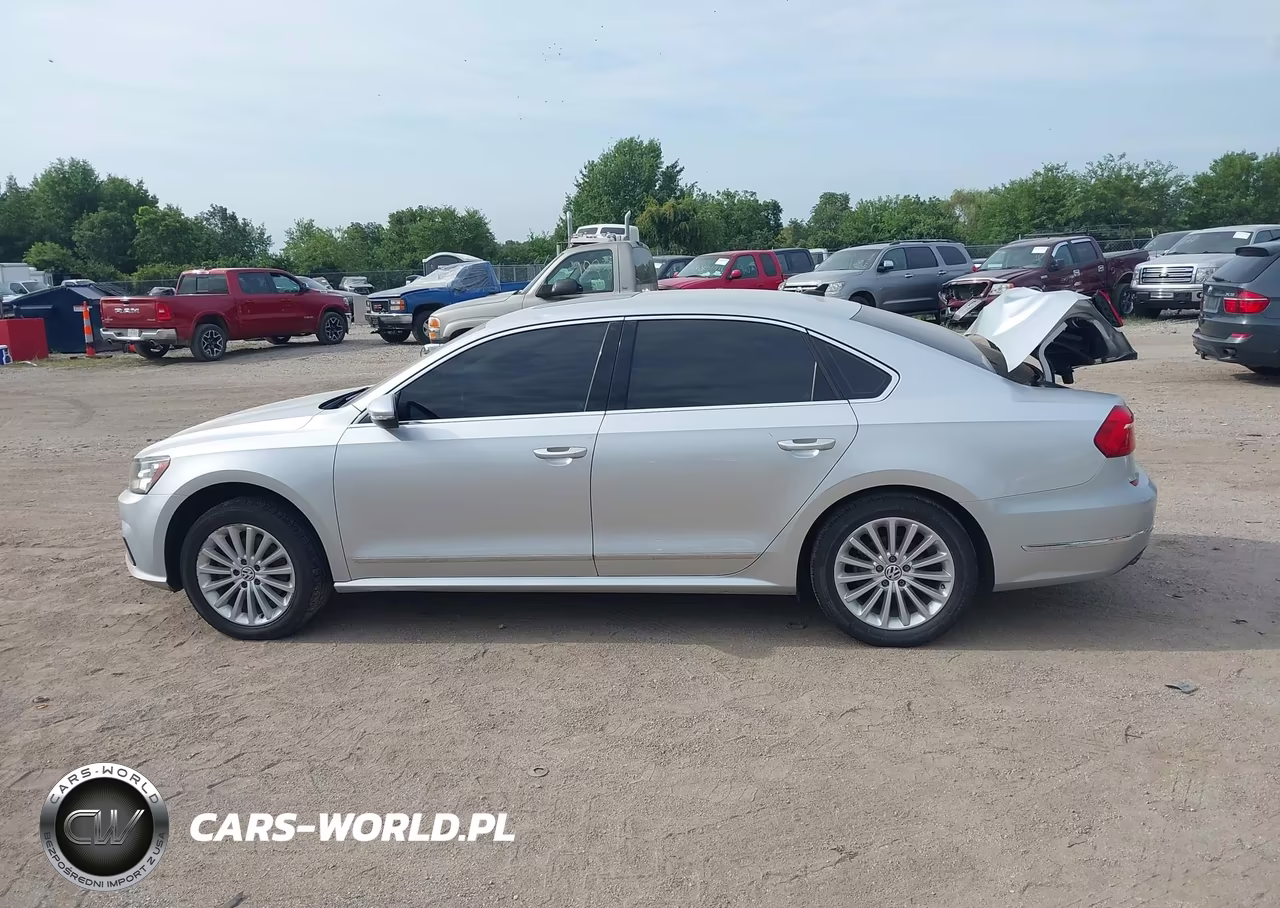 2016 Volkswagen Passat 1.8T Se VIN:1VWBS7A30GC042937 - 14