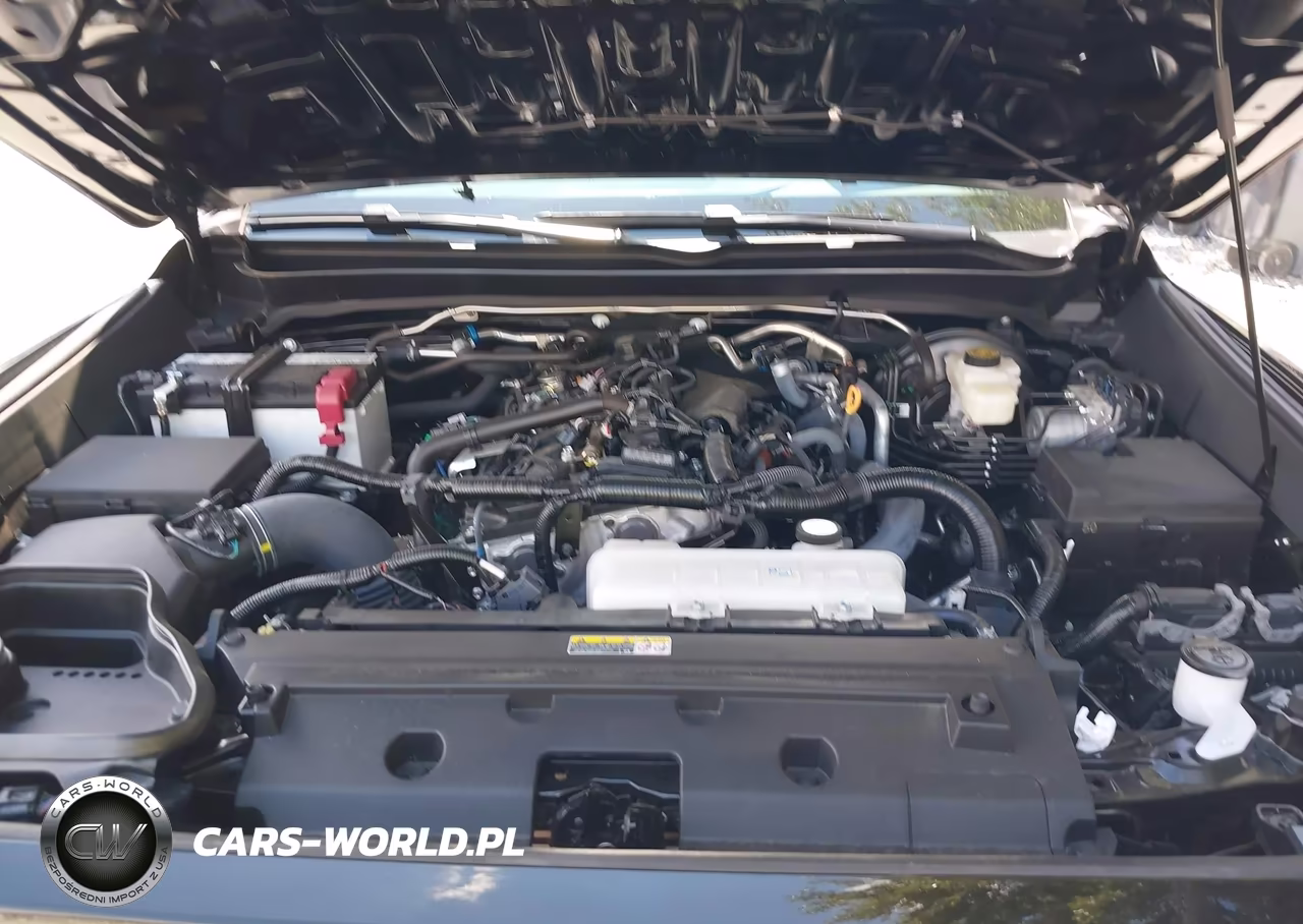 2025 Toyota Tacoma Sr5 VIN:3TYKB5FN2ST024243 - 10