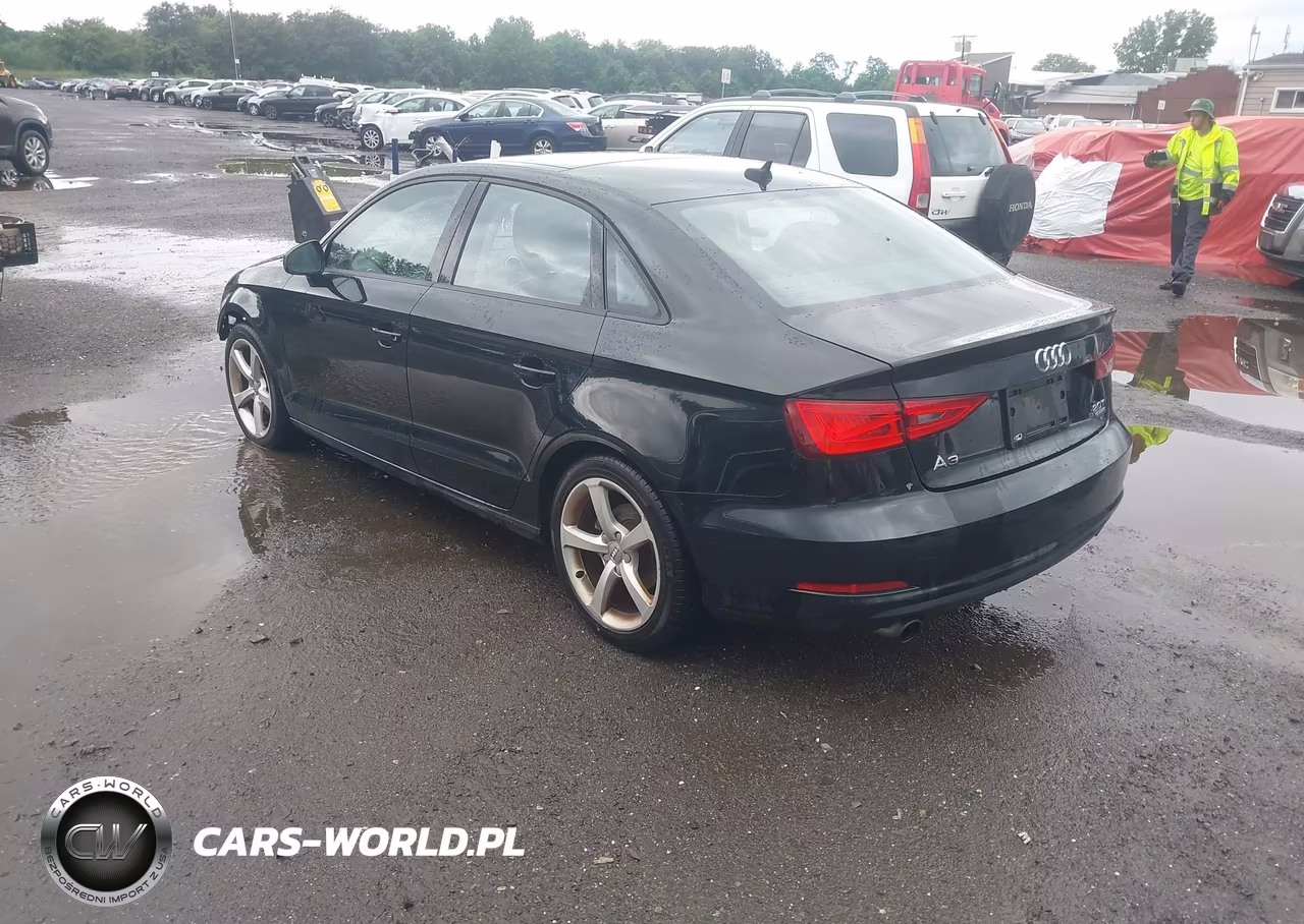 2015 Audi A3 2.0T Premium VIN:WAUBFGFF8F1124545 - 3