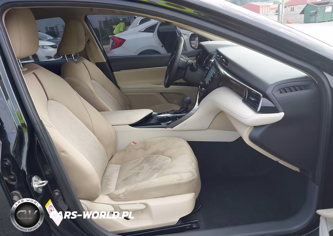 2019 Toyota Camry Hybrid Le VIN:4T1B31HK7KU512194 - 5
