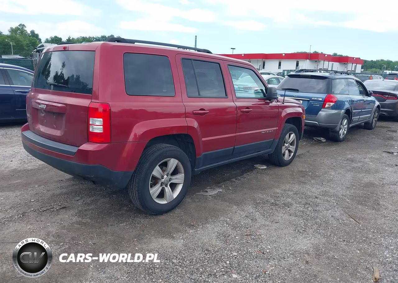 2012 Jeep Patriot Sport VIN:1C4NJRBB6CD524840 - 4